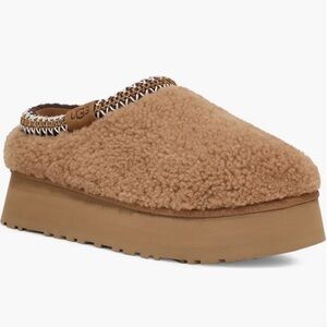 UGG Women Tazz Maxi Curly Genuine Shearling Platform Slipper | Chestnut | US 6